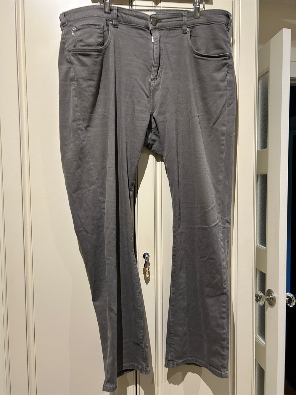 DL1961 Avery Relaxed Straight Charcoal Jeans  40/32